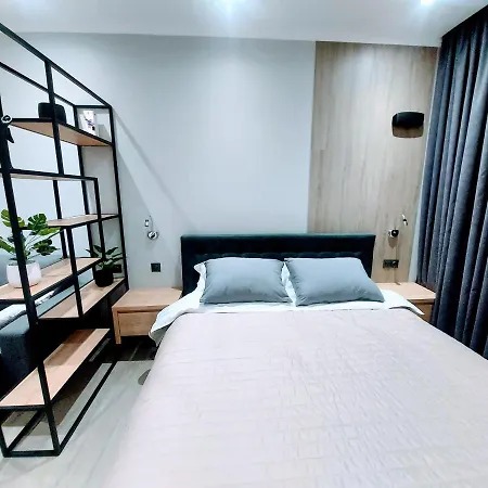 Hermes Avenue Apartament *