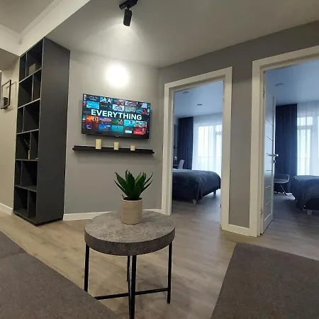 Hermes Avenue Apartament *