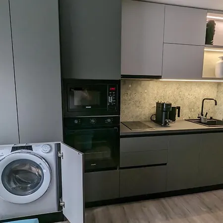 Hermes Avenue Apartament *